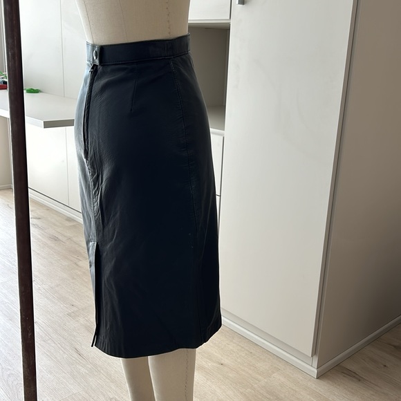 Vintage Black Leather Midi Length Skirt - Picture 3 of 11